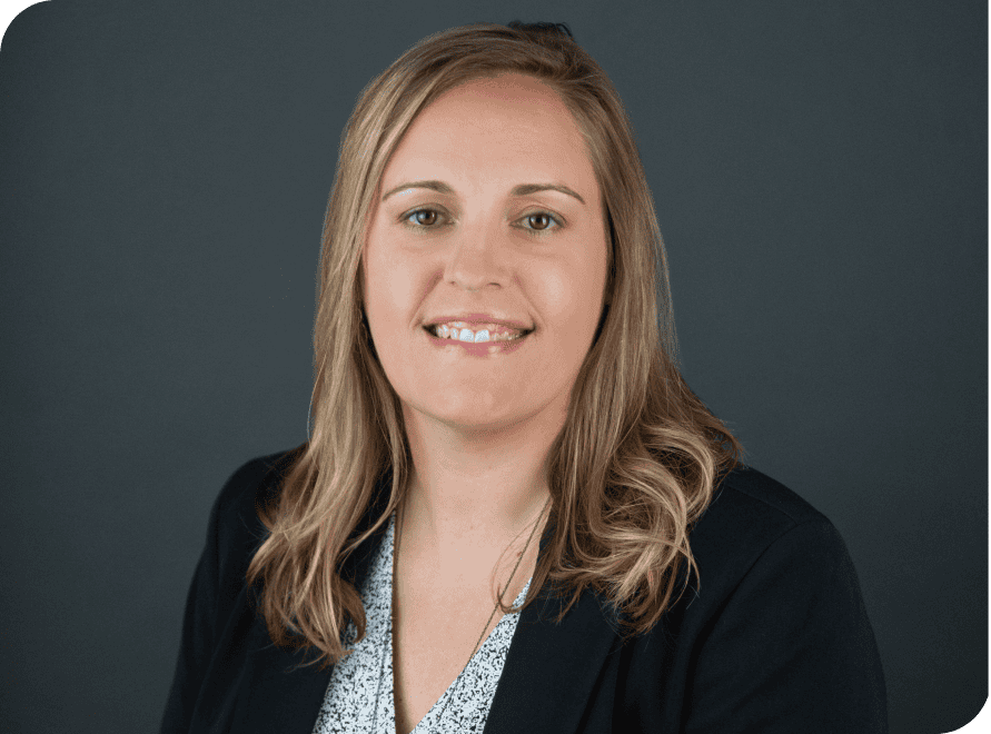 Jennifer Darby smiling in professional headshot for vcfo.